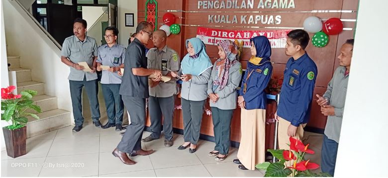 indahnya berbagi
